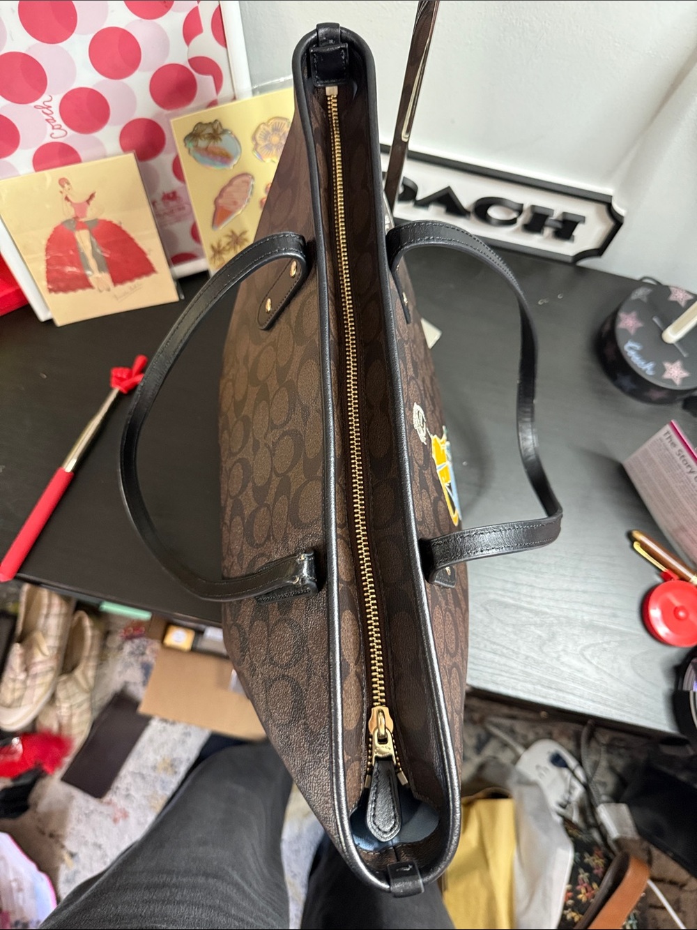 Coach Signature Bonnie Cashin Limited Edition City Zip Tote - Picture 9 of 12